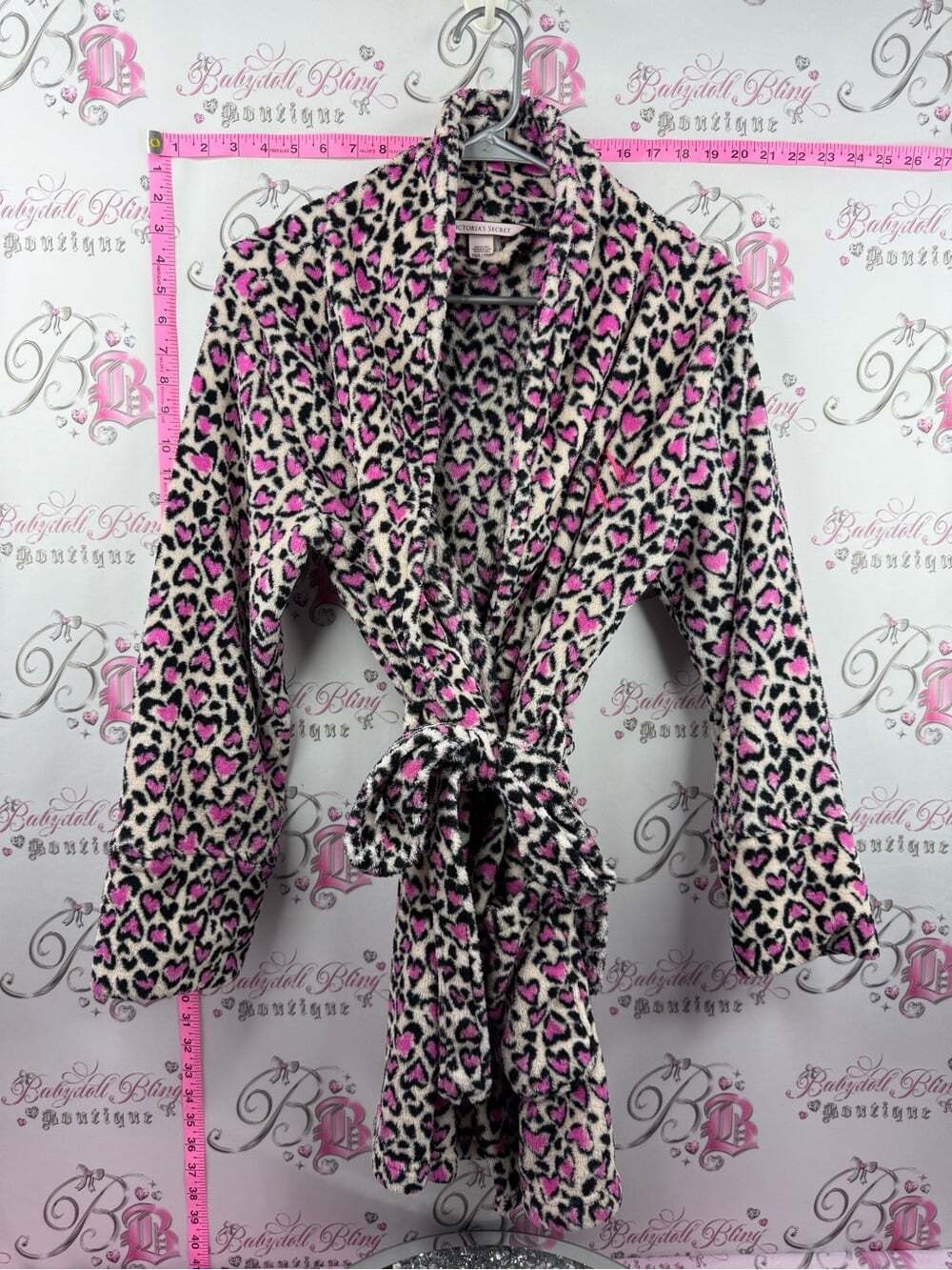 Victoria's Secret robe rare cheetah Pink Black Heart Leopard Plush Robe soft